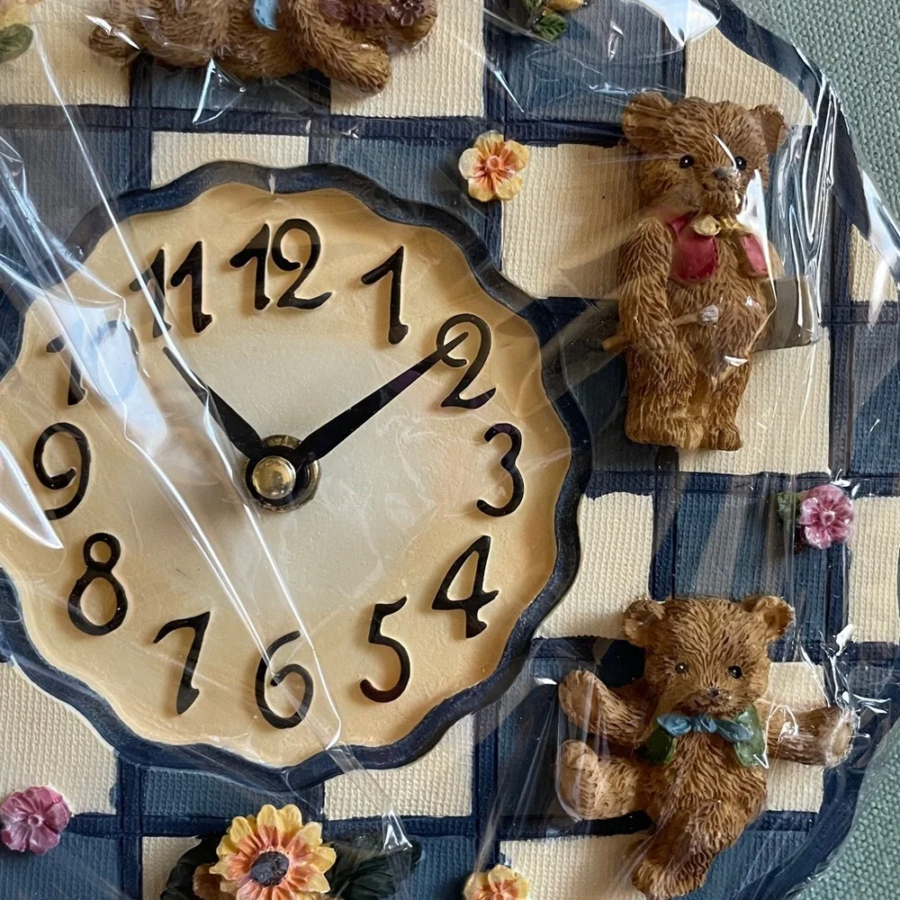 Vintage Teddy Bear Wall Clock